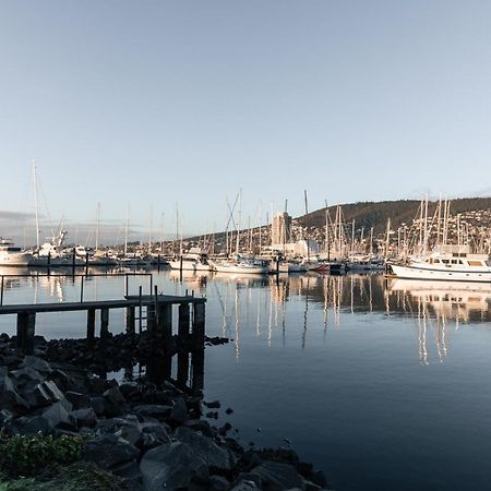 ホテル Battery Point Manor ホバート エクステリア 写真