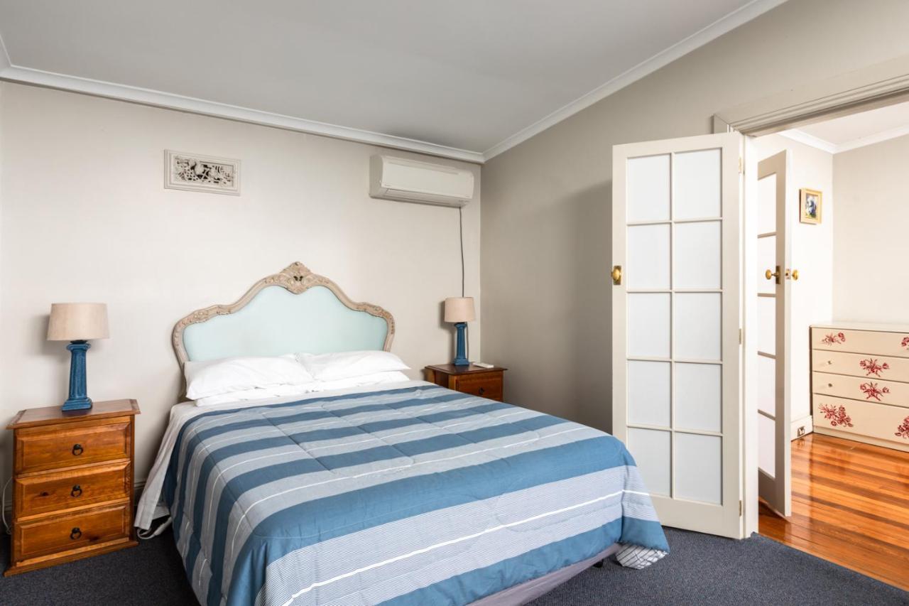 ホテル Battery Point Manor ホバート エクステリア 写真